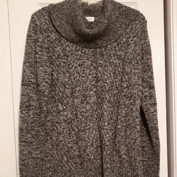 CALVIN Klein Sweater size small - Picture 8 of 10